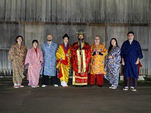 首里城：現代版王朝うとぅいむち（おもてなし）ディナー