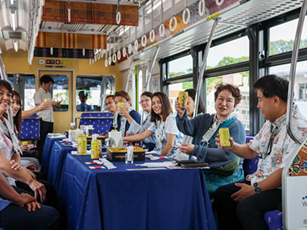ゆいレール貸切「空中散歩」観光レセプション